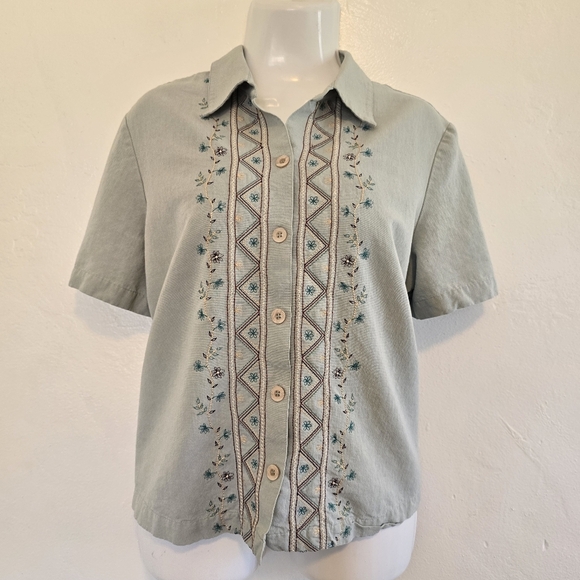 Koret- Embroidery Button Down Shirt - Picture 11 of 11